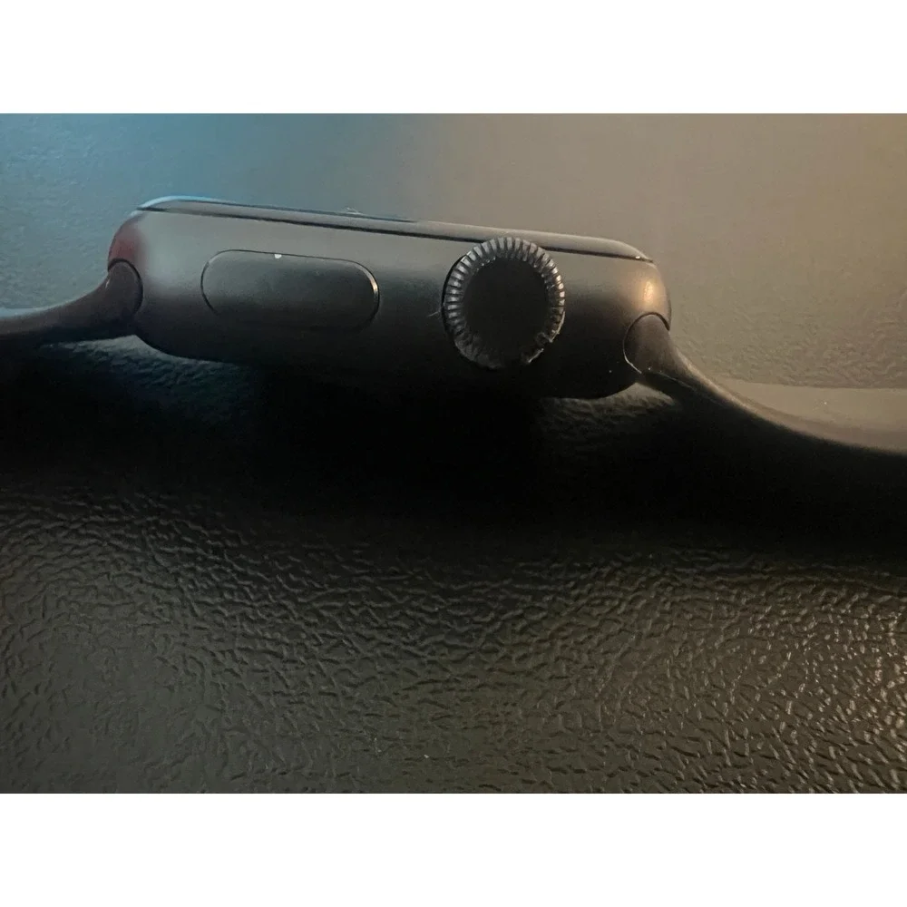 Apple Watch 1st Gen 38mm Space Gray Aluminum Case Black Sport Band 7000 Series